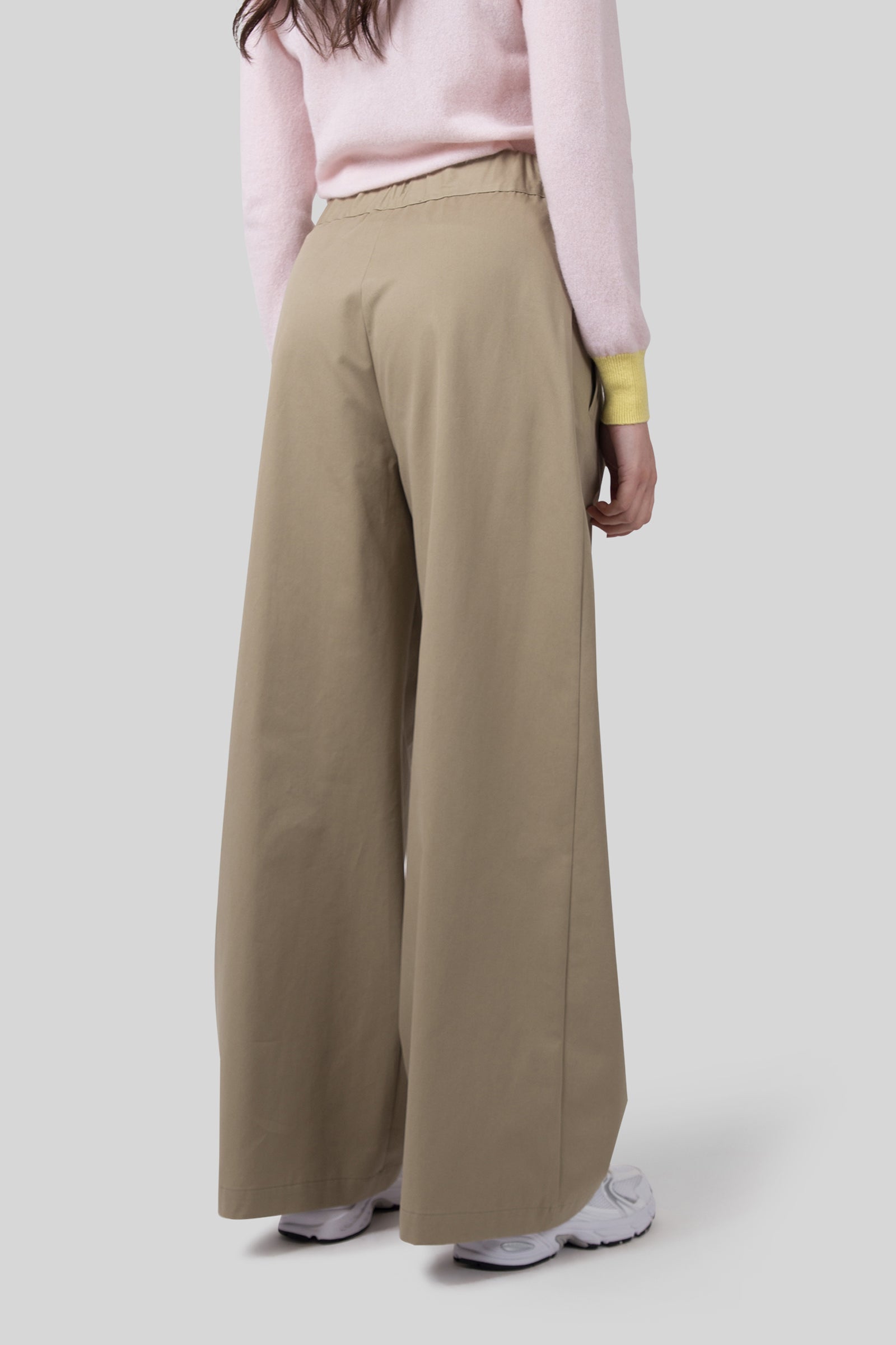 Sofia Pant