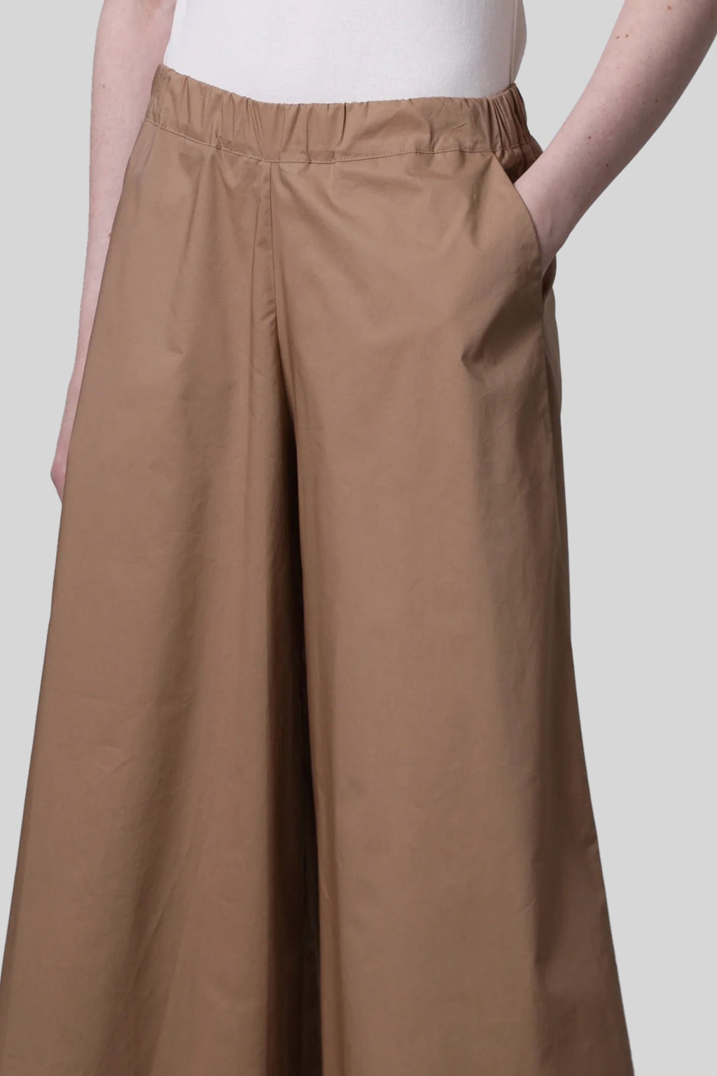 Wide-leg Cropped Pants