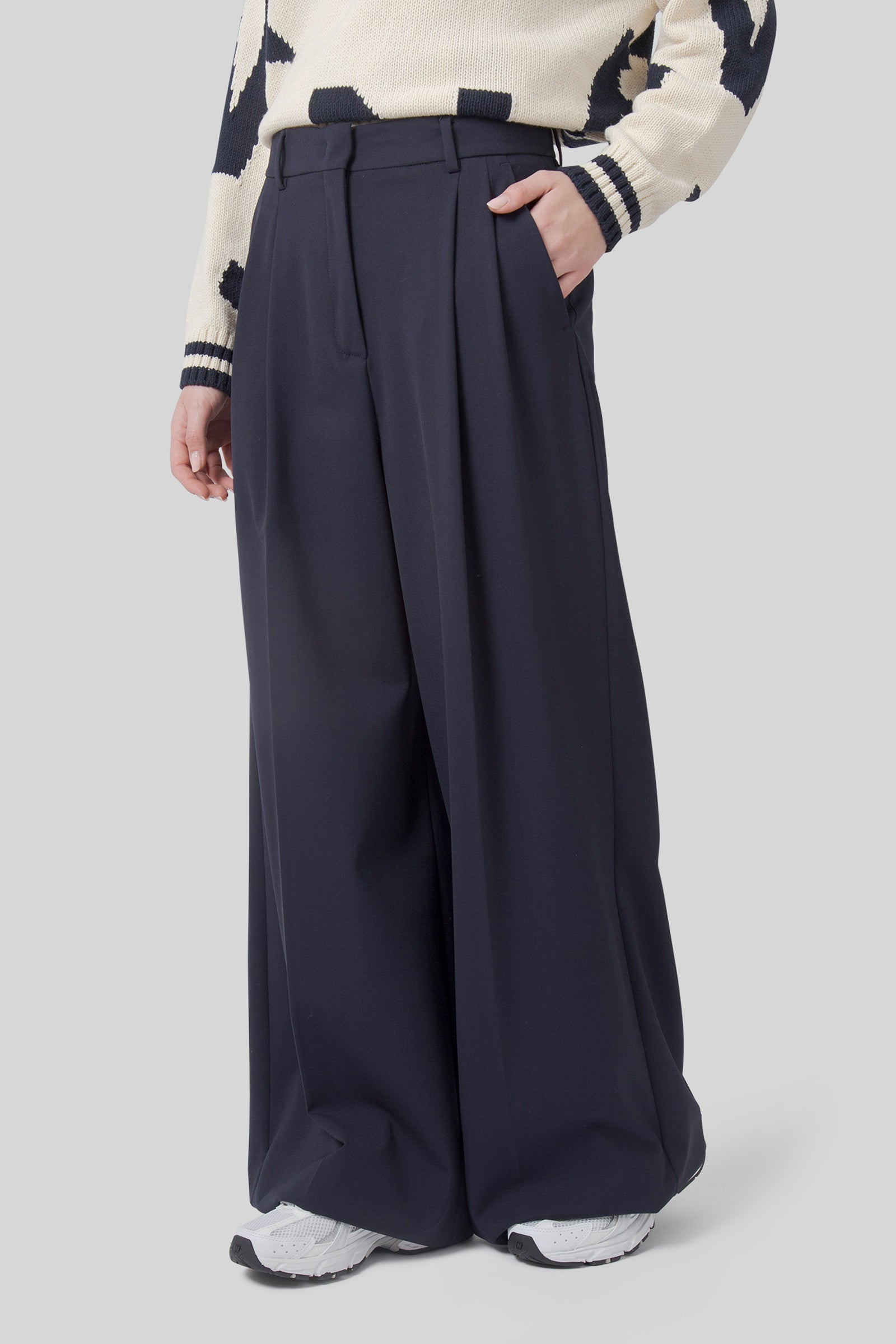 Asta Wool Blend Pant